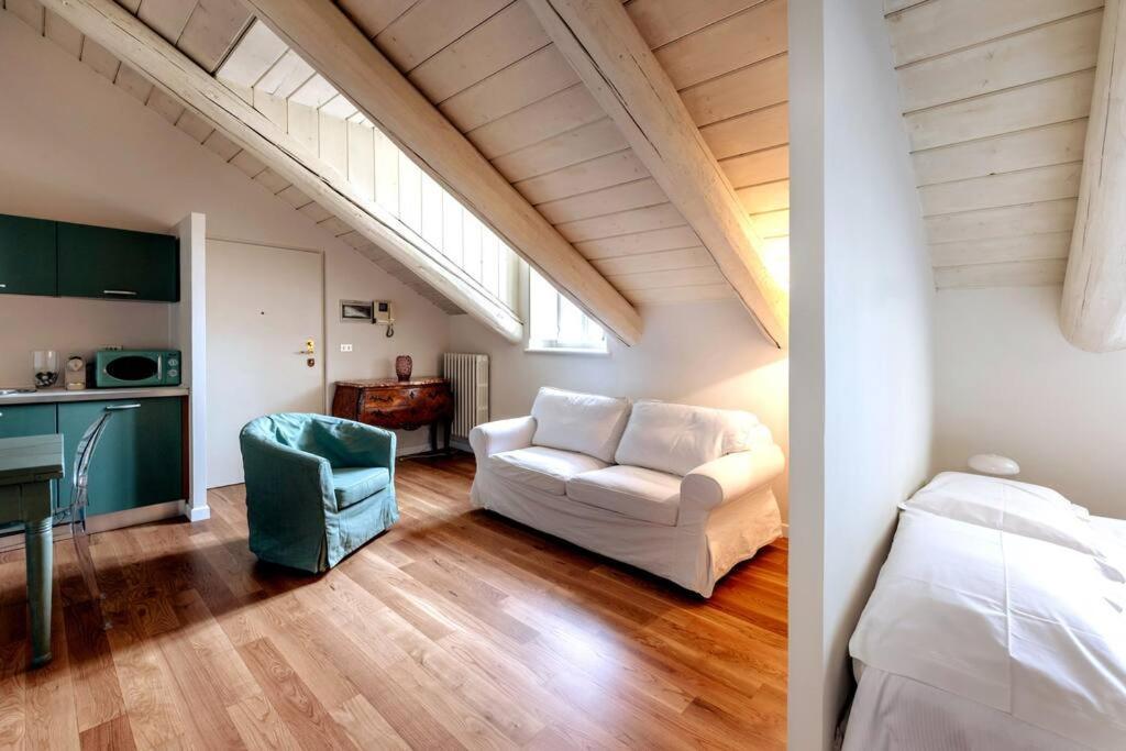 Art Heaven-Suite Graneri In Torino Centro Exterior photo